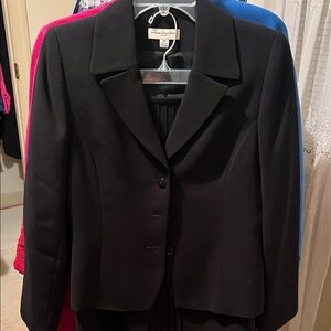 Amanda Smith Classic Black Blazer